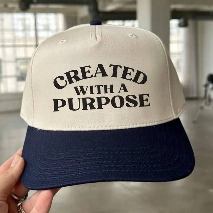 Skapad med ett syfte lastbilschaufförskeps för wholesale av Hey Jude Graphic Tees