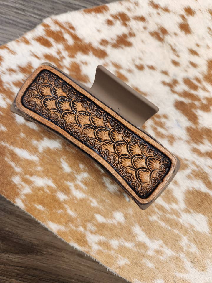 Scalloped Stamped Claw Clip for wholesale by Varnish Bay Leatherwork
