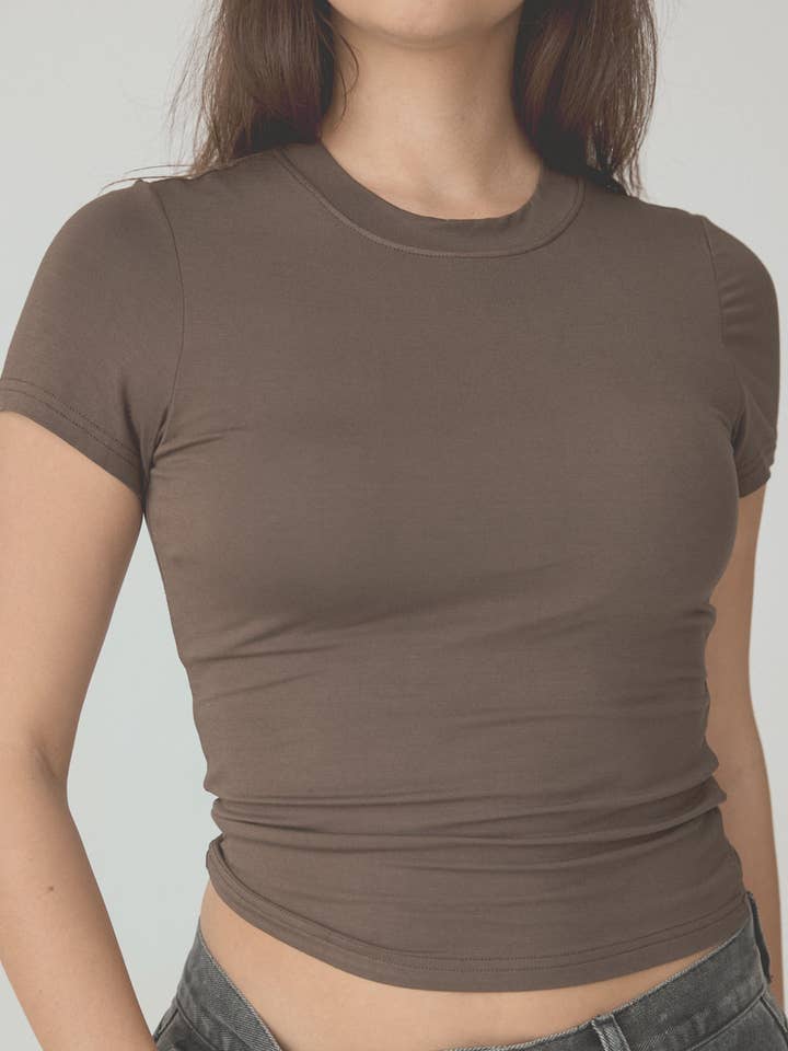 Klassy - Wholesale T-Shirt - Women's - Solid Crew Neck Braless T-Shirt4