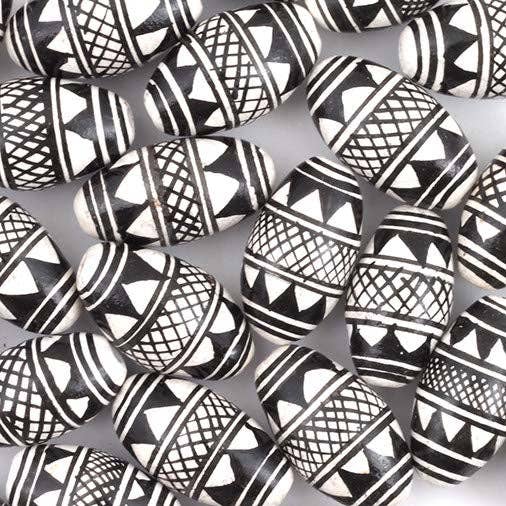 Black & White Oblong Bead for wholesale on Faire0