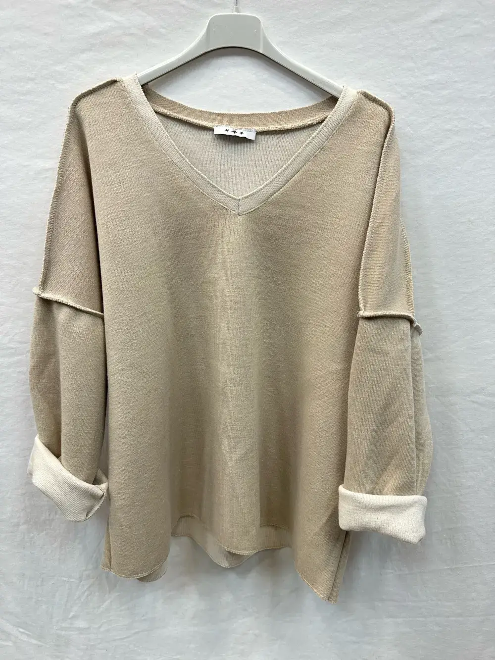 Mimi & Gogo – wholesale Sweatshirt – Women's – Thick V-Neck Sweatshirt @7514_ThickVSweatshirt0