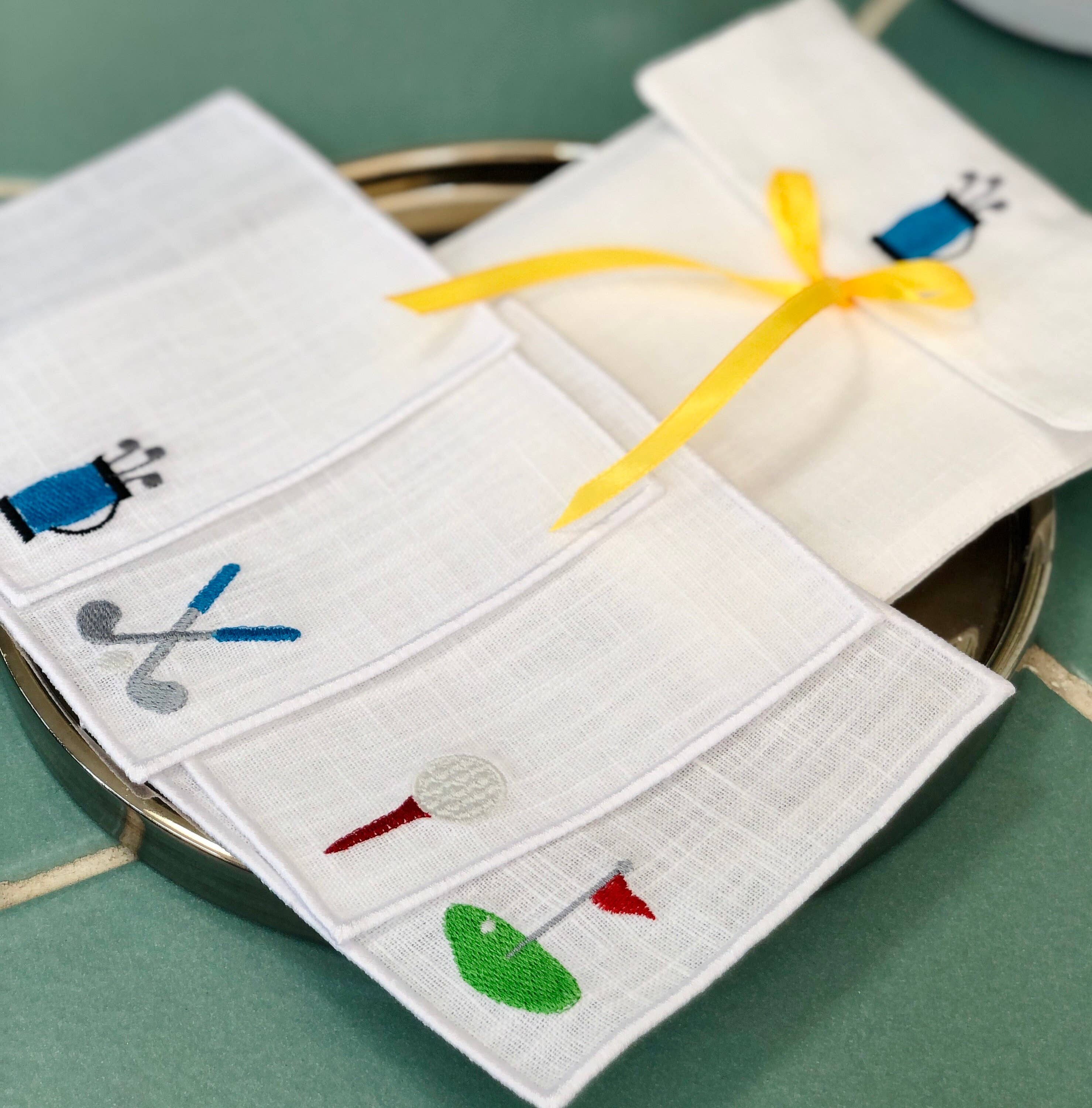 Belle Linen - Vendita all'ingrosso Tovaglioli da tavola in stoffa - Set di 4 tovaglioli da cocktail ricamati regalo per golfisti7