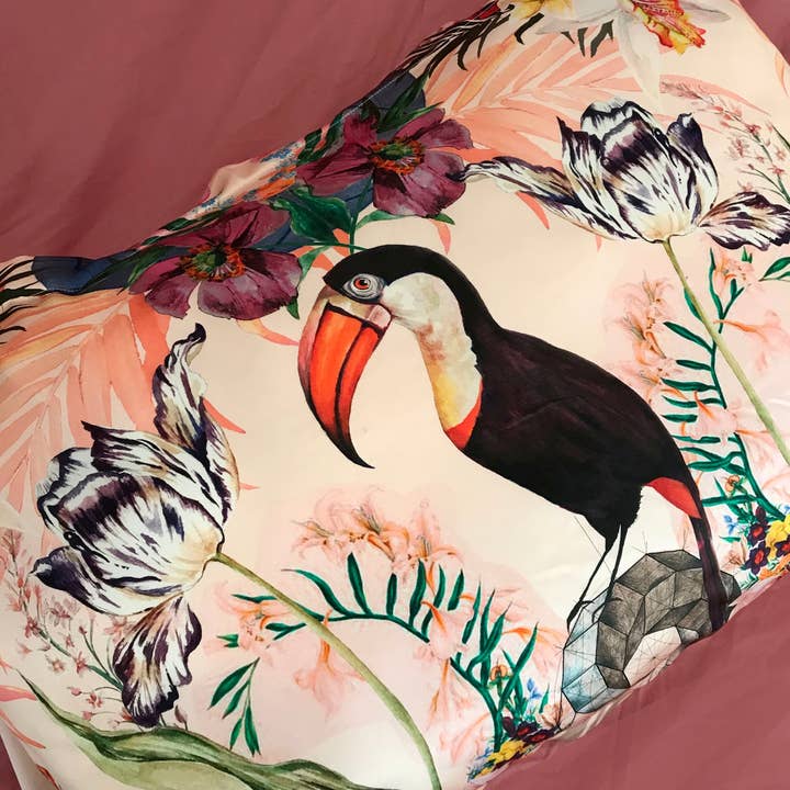Alice Acreman Silks – wholesale Bedding pillowcase/sham – Botanical Silk Pillowcase in pastel 'Eden' print