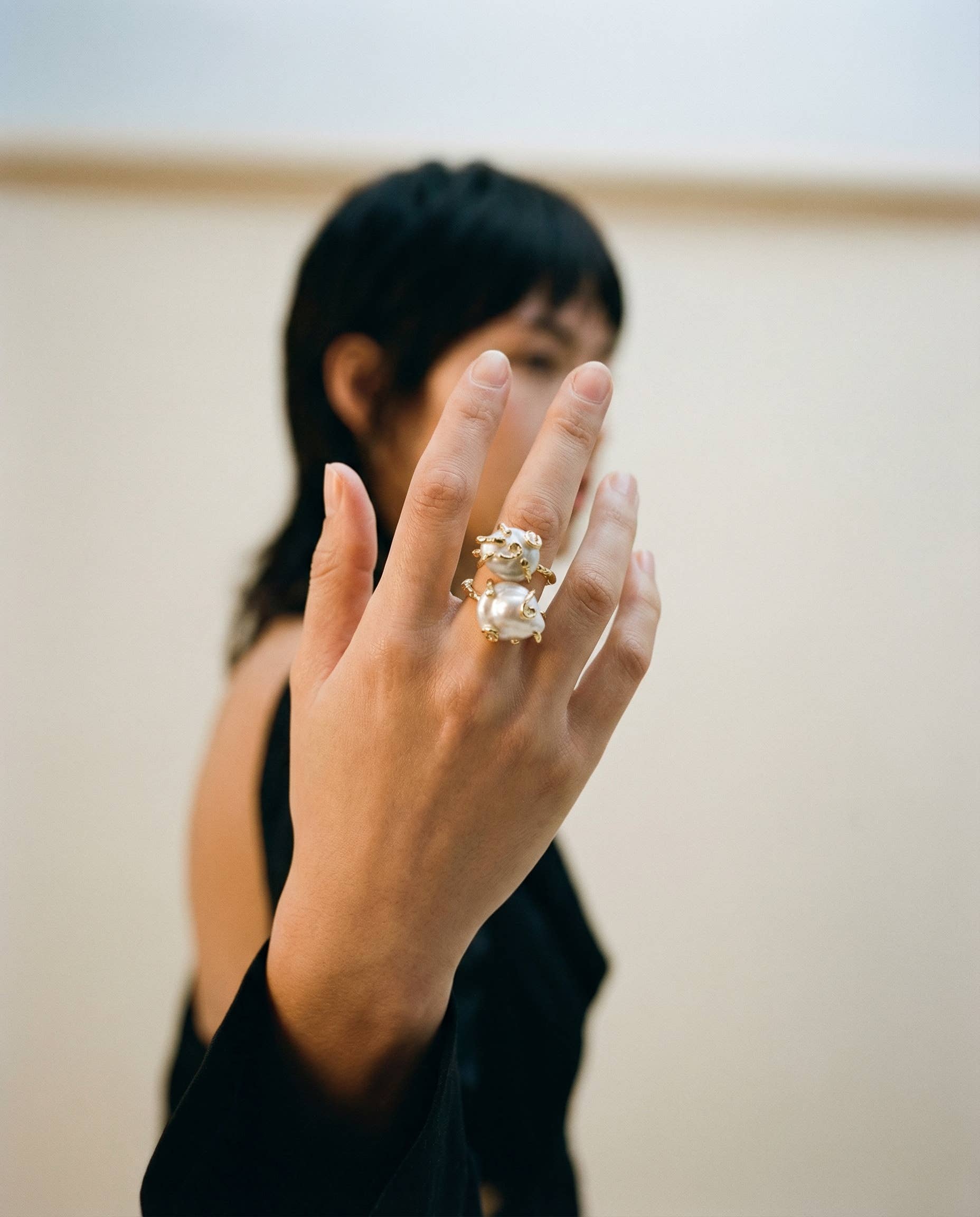 PHOEBE´S - Wholesale Cocktail/Statement Ring - Open Ring with 18K Gold-Plated Baroque Pearls