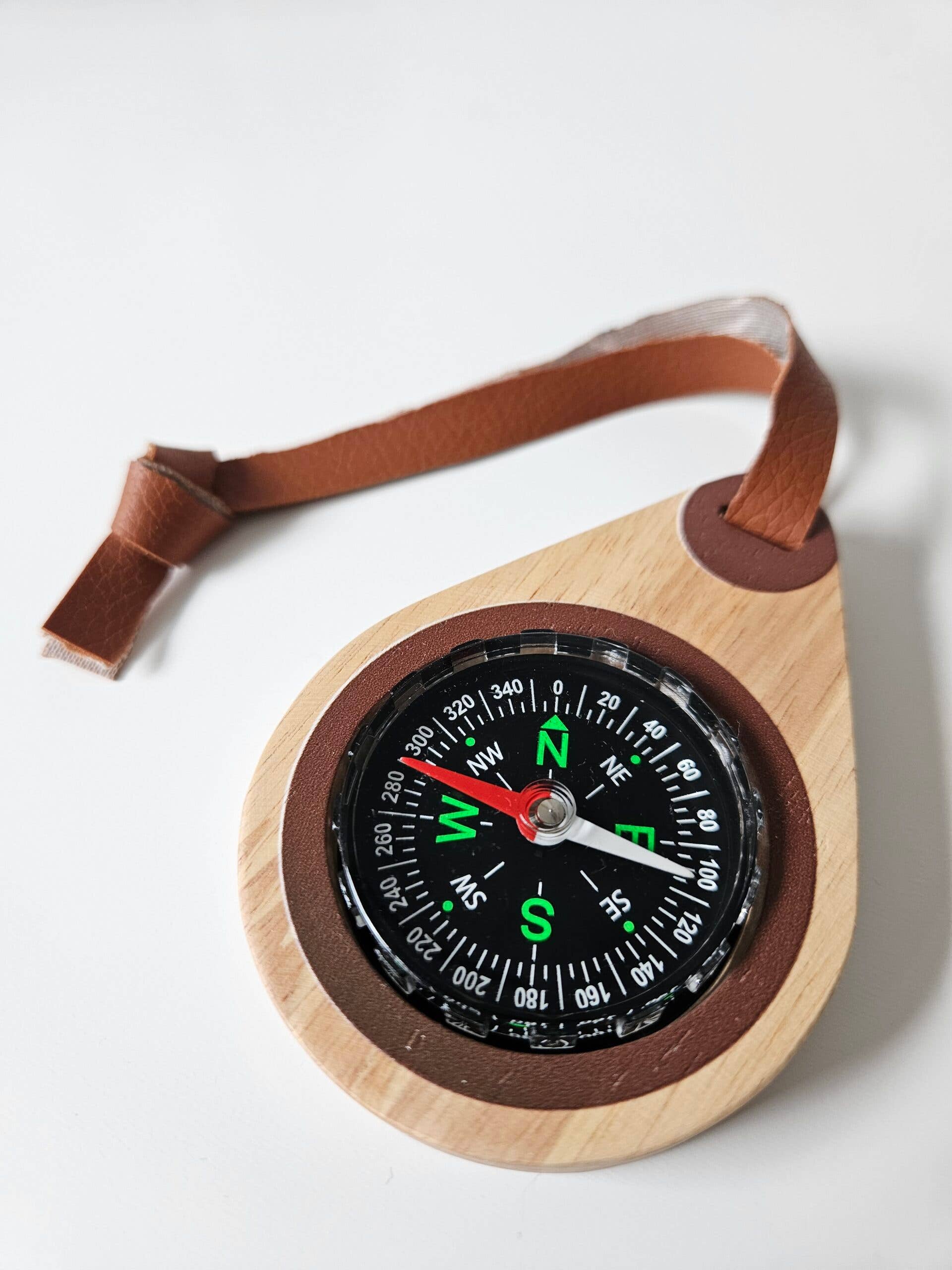QToysUSA - Wholesale Wood Toy - Kids - Wooden compass1