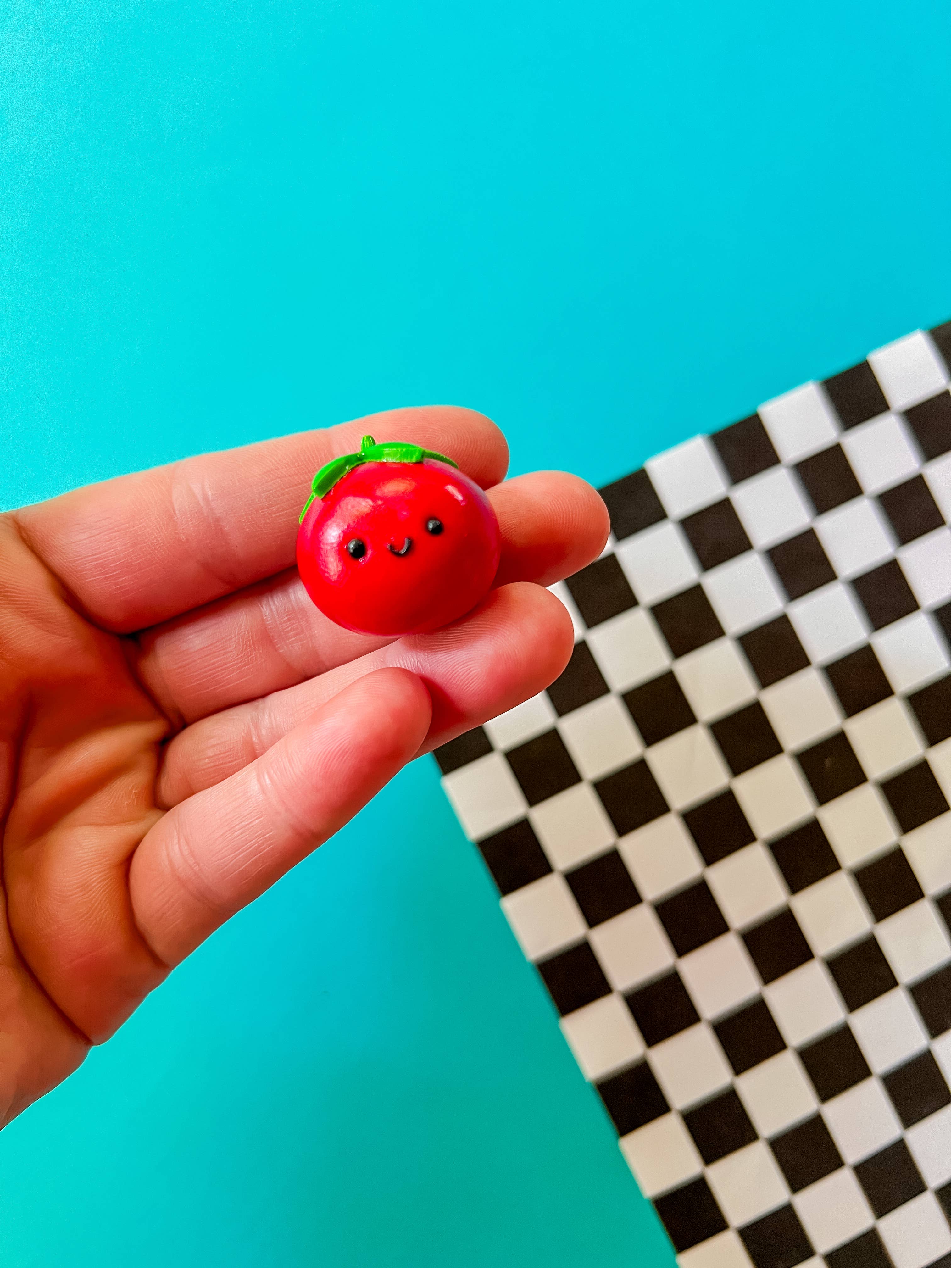 Larry’s Waffle Shop - Wholesale Magnet - Farmers Market Collection  | Vegetable Magnet Set3