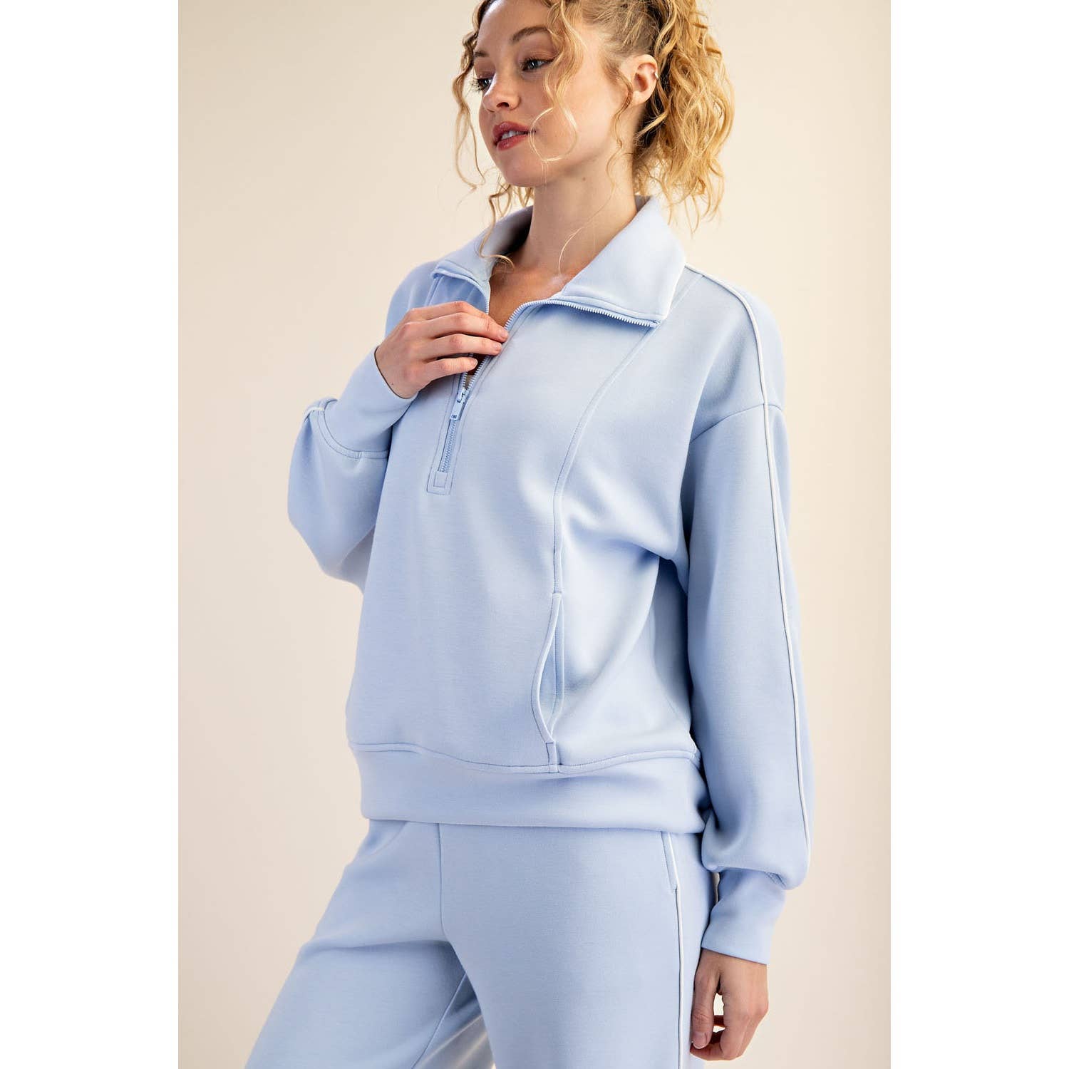 Rae Mode - Vendita all'ingrosso Felpa - Donna - PULLOVER CON ZIP A QUARTO E TUBAZIONI SCUBA MODALE26