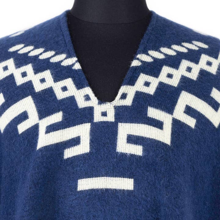 ECUALAMA - Wholesale Poncho - Unisex - Clint Eastwood Poncho cowboy Serape replica handmade of Alpaca wool Unisex - navy blue7
