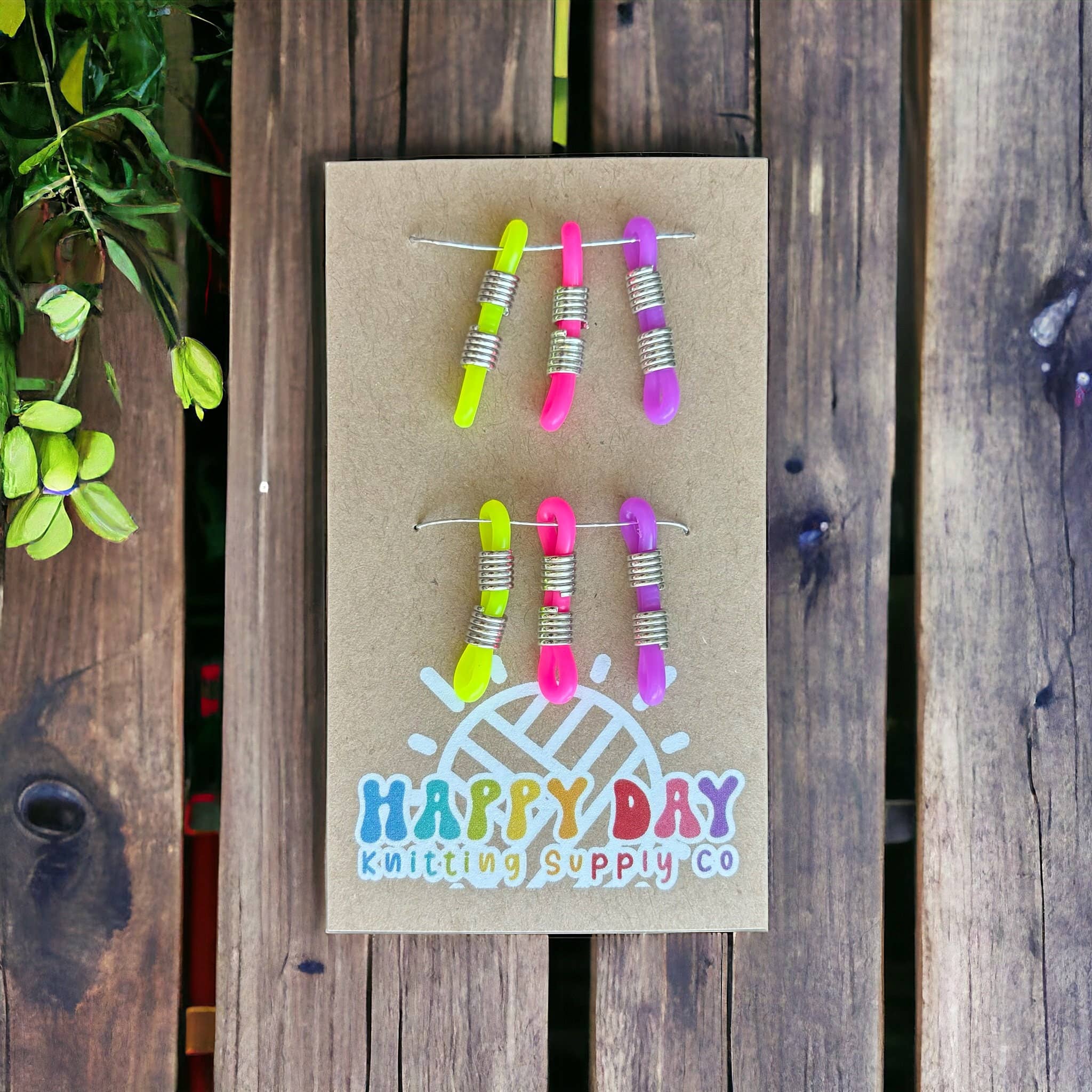 Happy Day Knitting - Wholesale Knitting/Crochet Supplies - Needle Huggers Double Coil Set of 6 for Small Needles #43