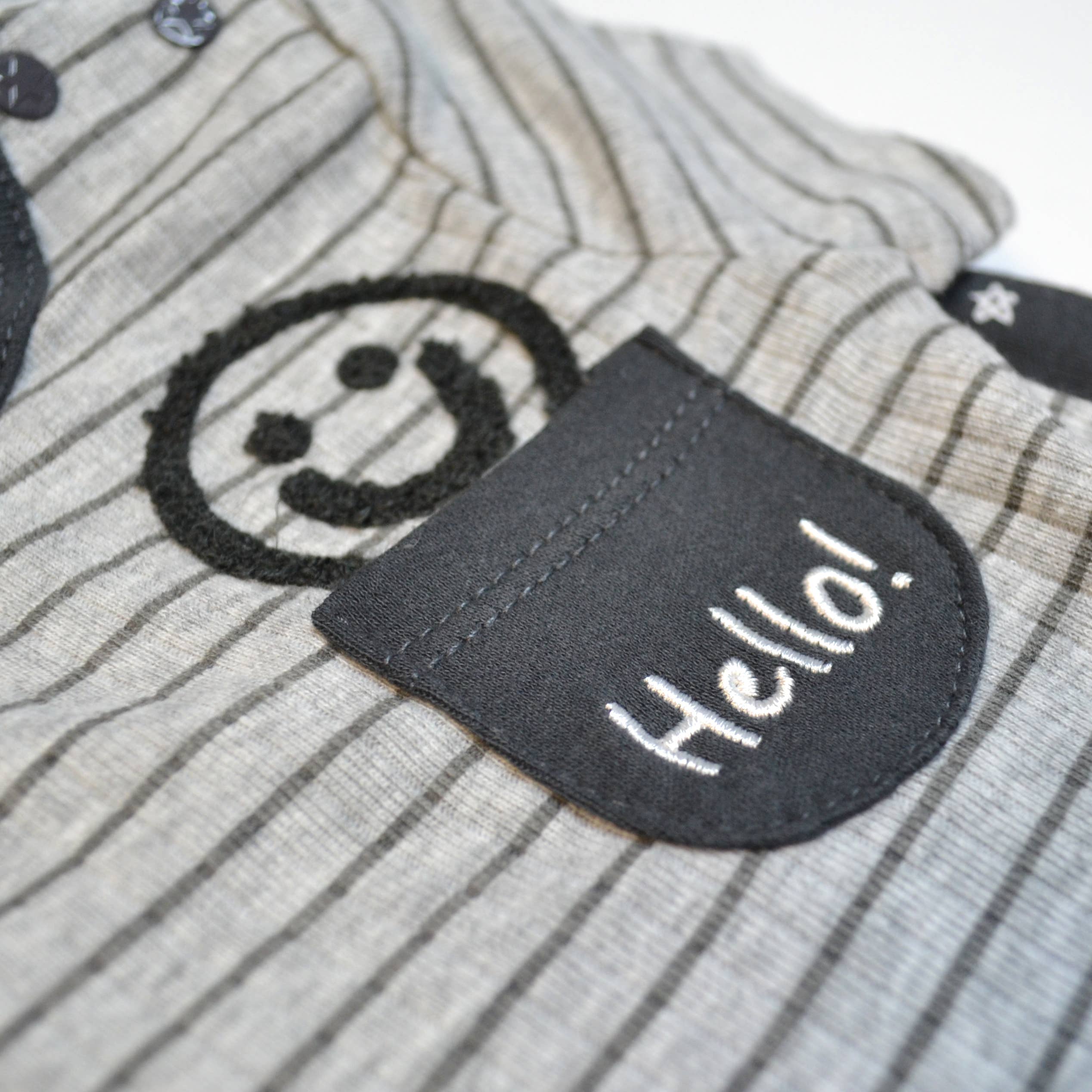 Lollipop Dreams - Vendita all'ingrosso Tutina (senza piedini) - Neonati - Confezione da 3 body ricamati Smile Hello in 100% cotone2