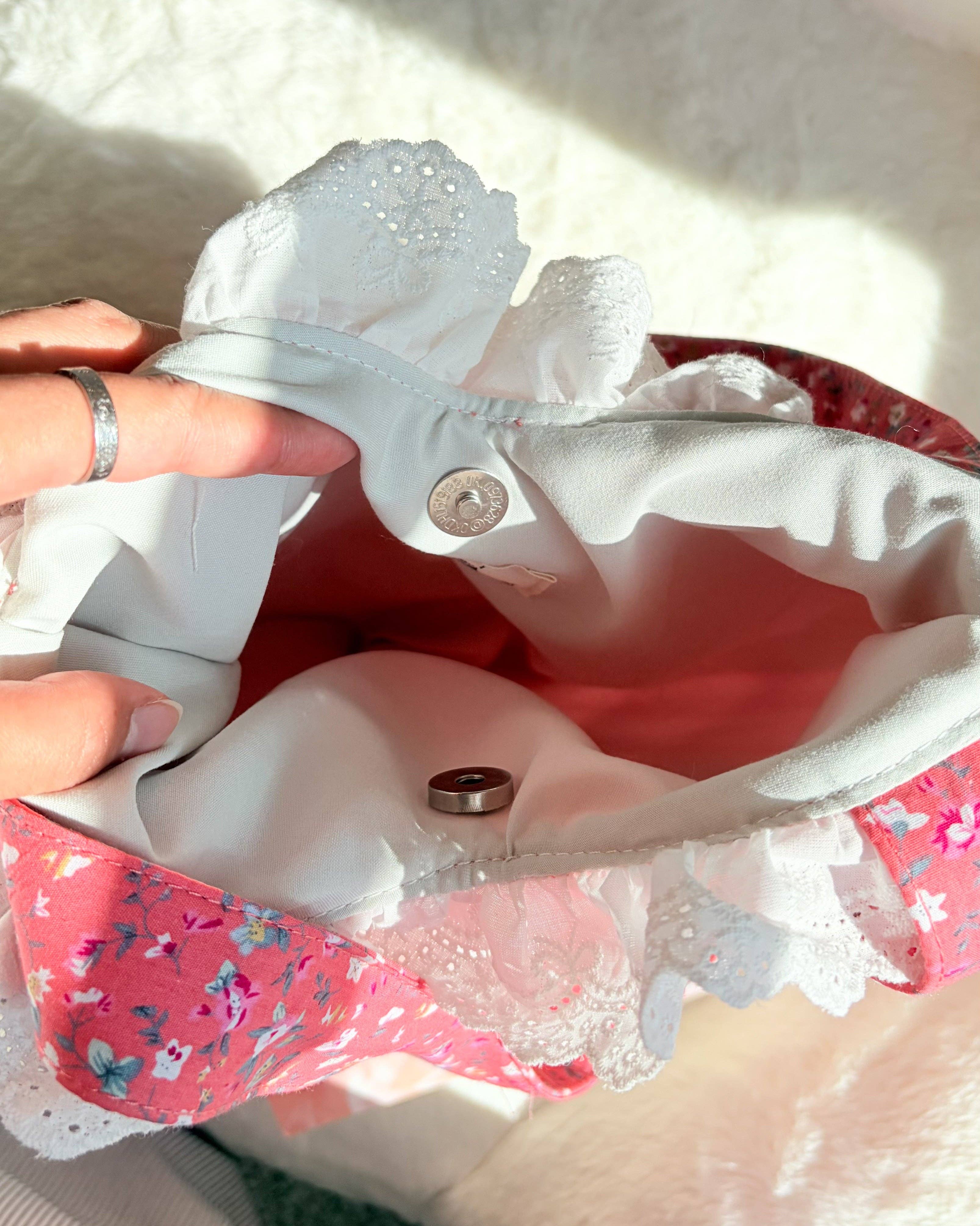 The Bean Workshop - Wholesale Tote Bag - Women's - Romance Reader Red Quilted Heart Tote Bag with Ruffled Lace Trimming7