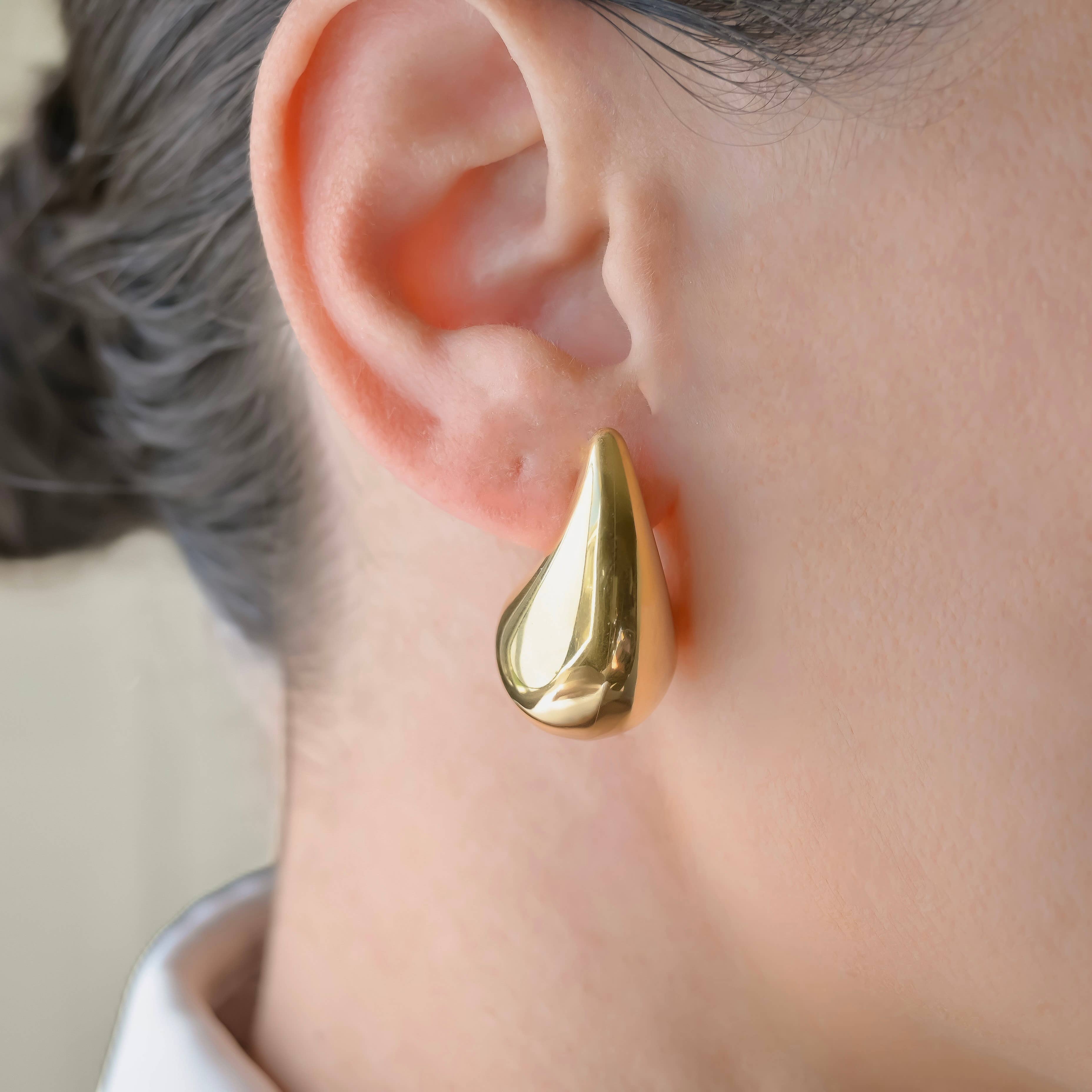 Blueyejewelry – Brincos de argola por atacado – Brincos de Gota Oca Chunky - Pernos de gota de lágrima leves5