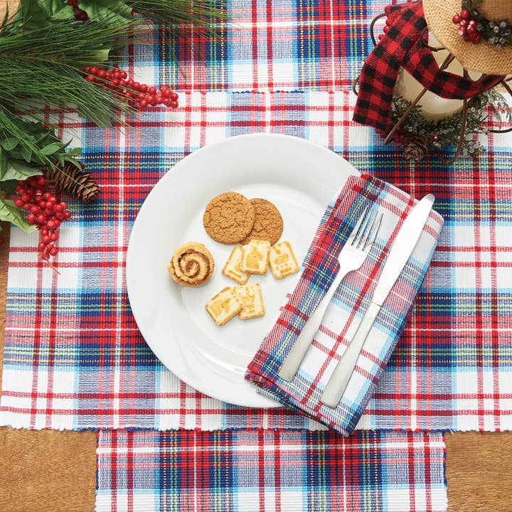 C&F Home - Wholesale Table Runner - Christmas Morris Plaid Table Runner