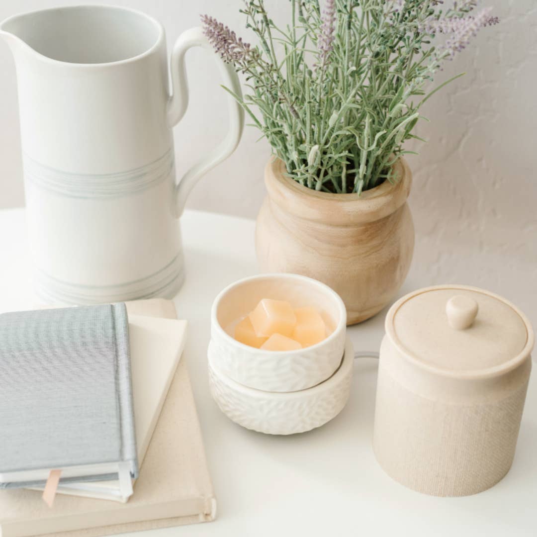 Claire Burke - Wholesale Wax Warmer - Ceramic Wax Melt Warmer Unit 1