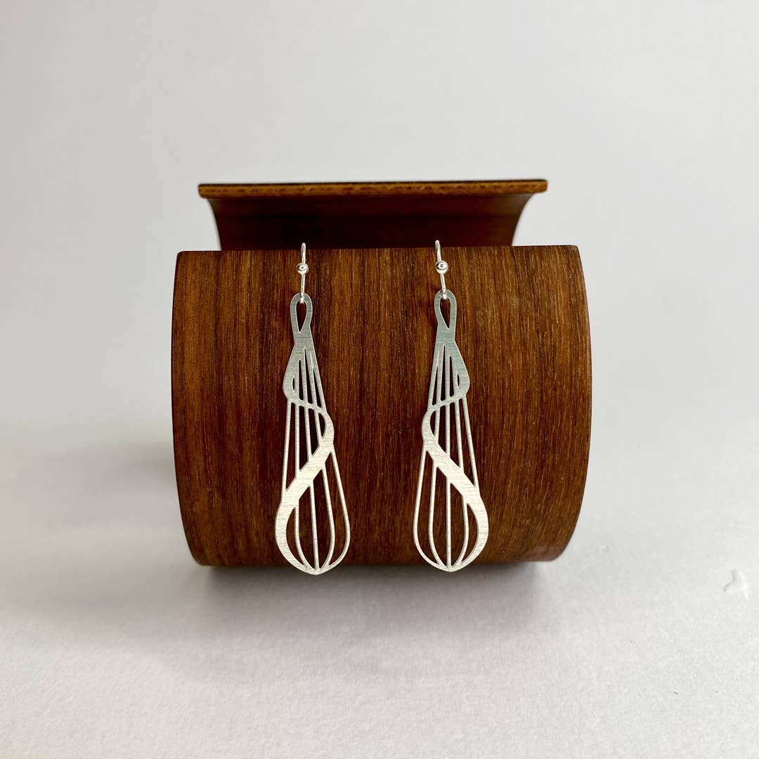Go Do Good - Wholesale Dangle earrings - Calla Lily Silver Dangle Earrings
