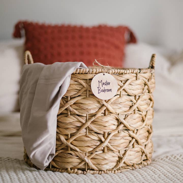 Savvy & Sorted - Wholesale Gift Tag - Wood Tags with Jute String