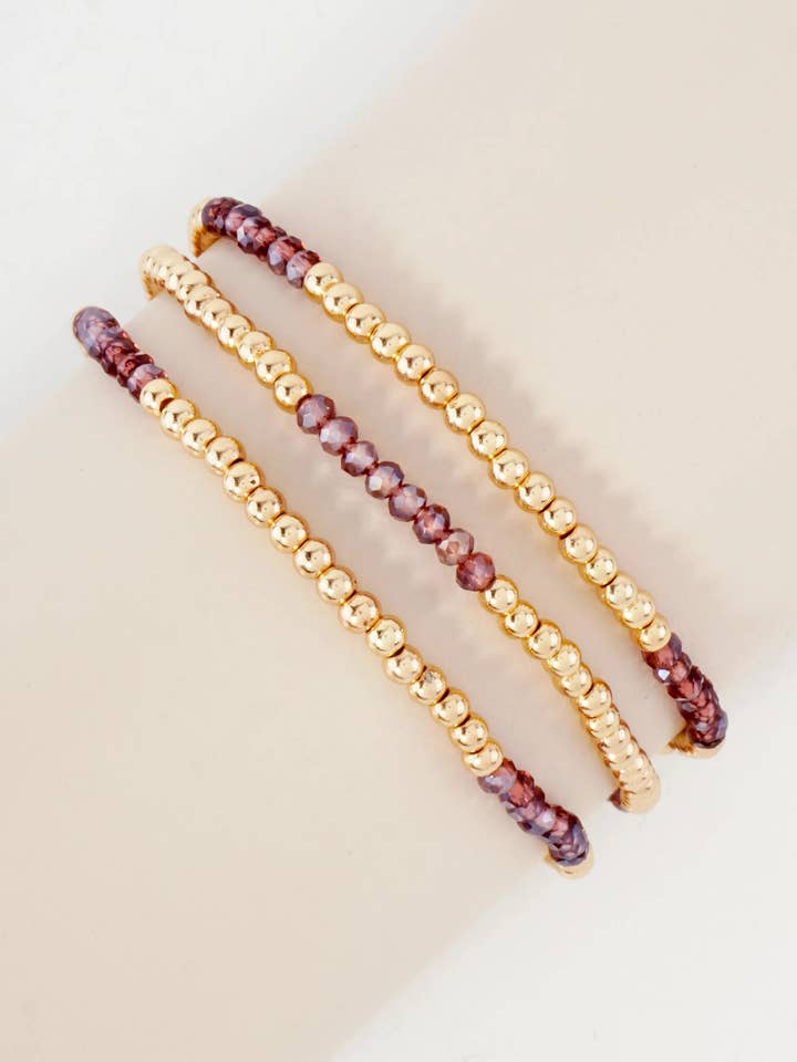 3-teiliges Set aus dünnen metallischen Glasperlen, stapelbare Stretch-Armbänder für den Großhandel von Wild Honey