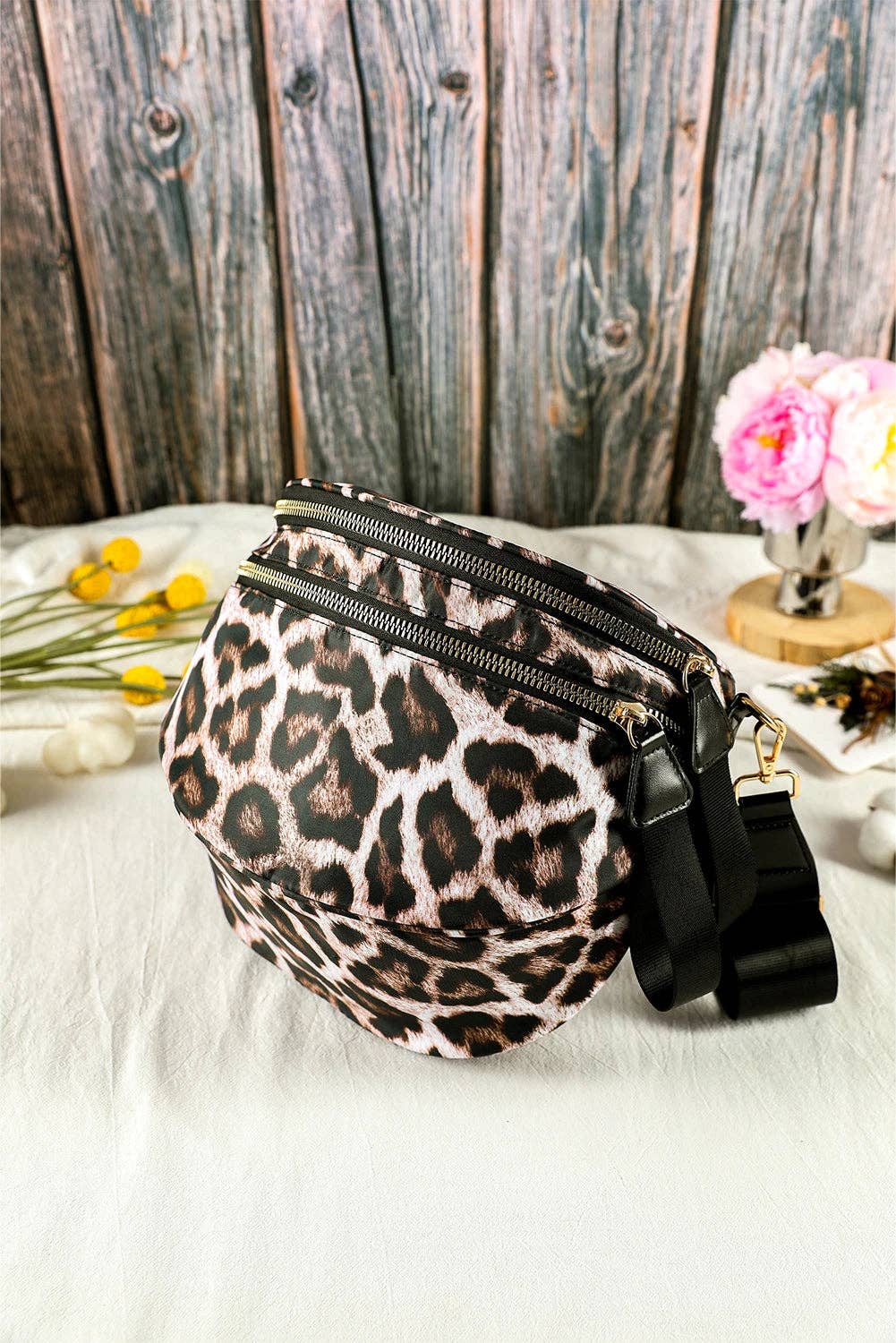 Suhkasana - Wholesale Crossbody Bag - Women's - Camo Print Crossbody Shoulder Bag with Gold Chain Detail35