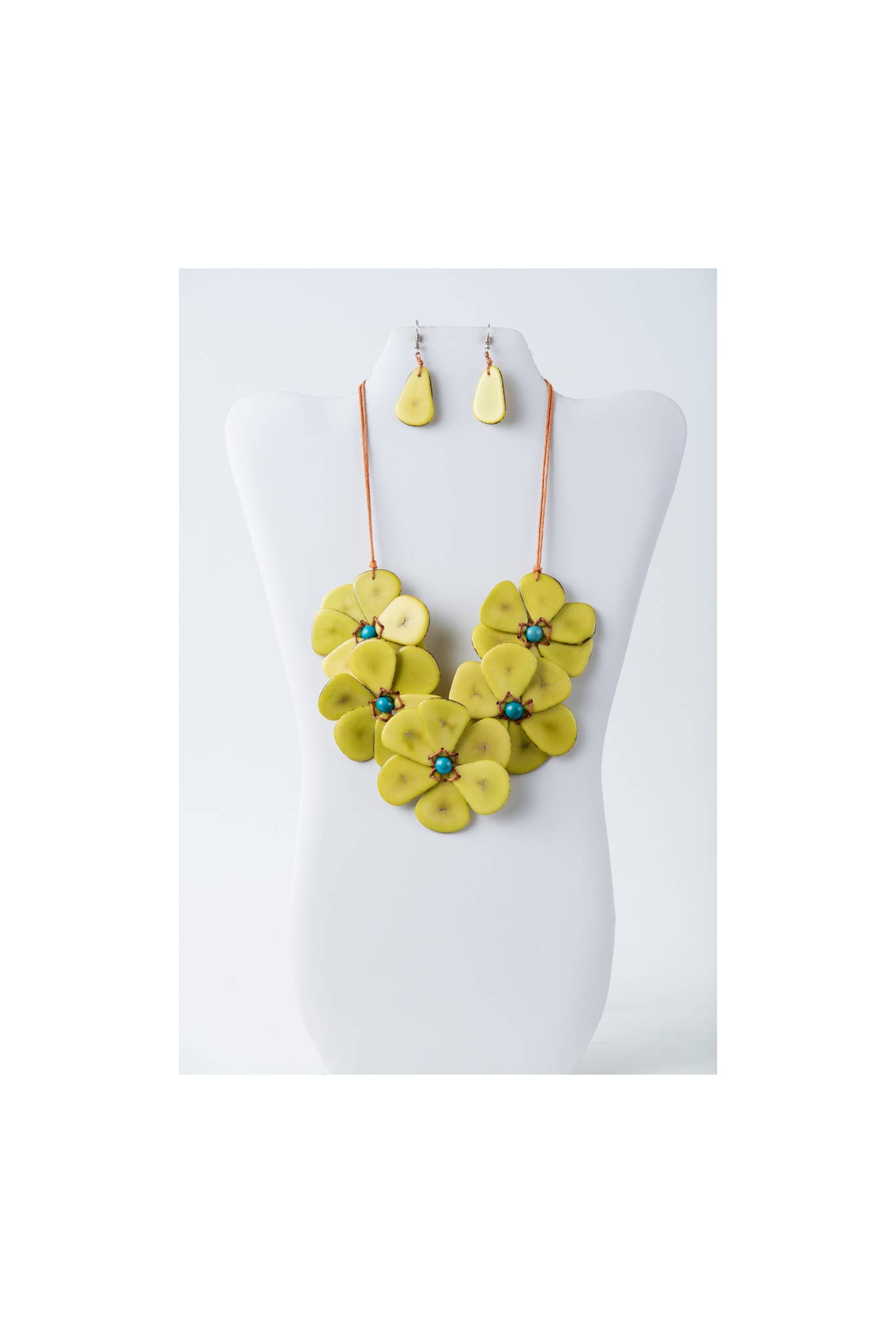 TaguArtsy - Vente Parures de bijoux - Ensemble de colliers Tagua bio Becca Flower30