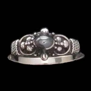 Lunetta Bali in argento Sterling con anello in ematite per la vendita all'ingrosso da parte di Zeppo Merchandisers Inc