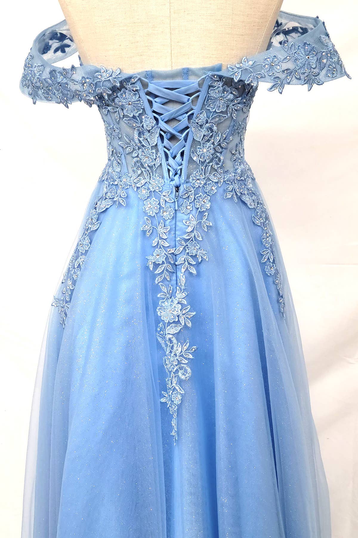 Chicas – Großhandel Abendkleid – Damen – Langes Kleid mit Korsett C33629