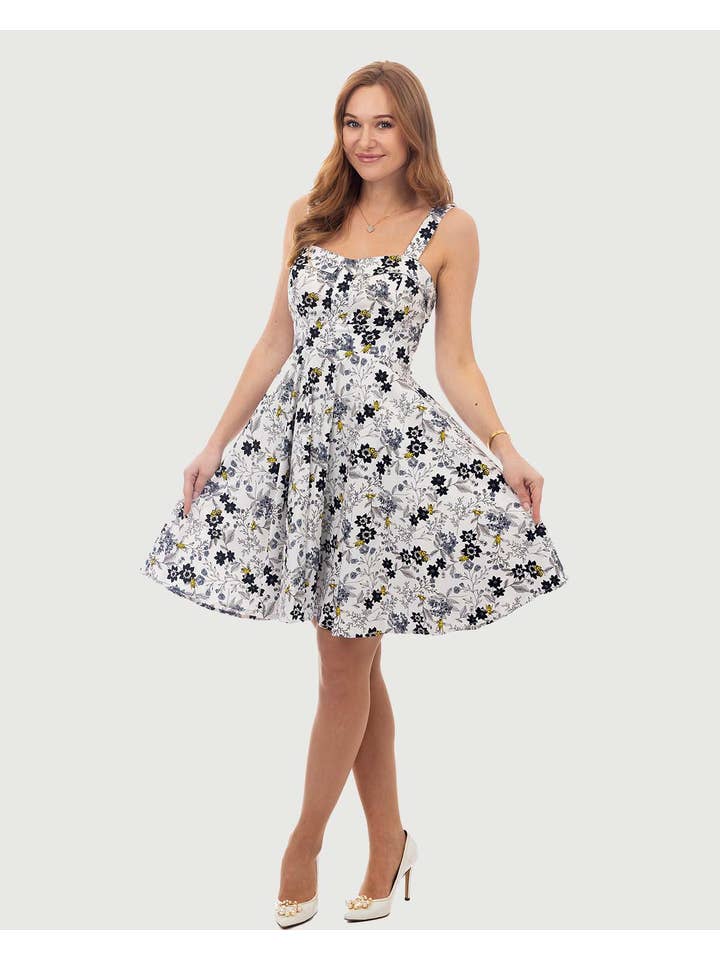 Eva Rose Clothing - Wholesale Dress - Women's - Fold over dress with pocket and belt in Bee/Floral Print