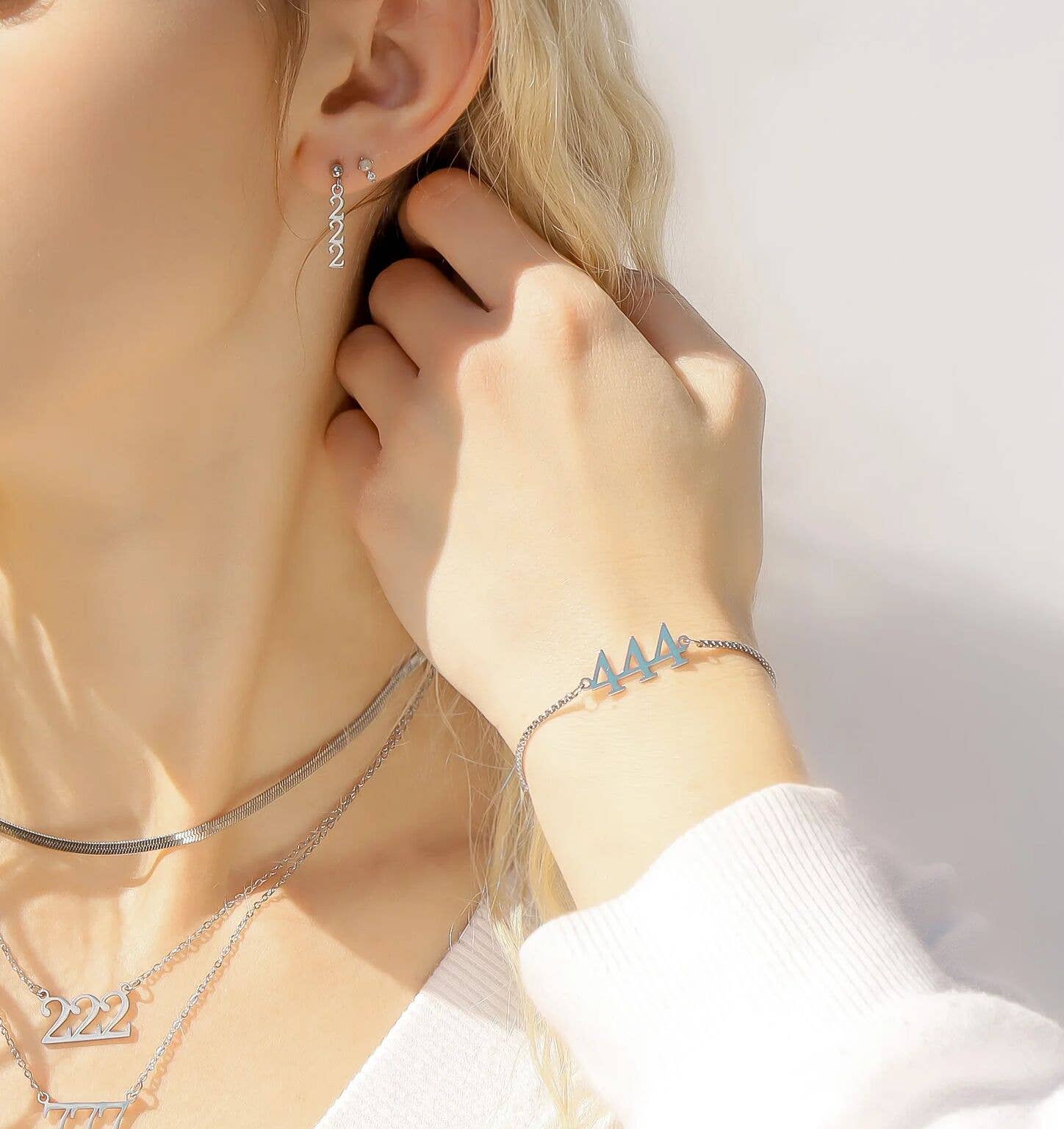 WJW – Engroshandel Armbånd med vedhæng – 18K forgyldt PVD rustfrit stål armbånd med engletal11