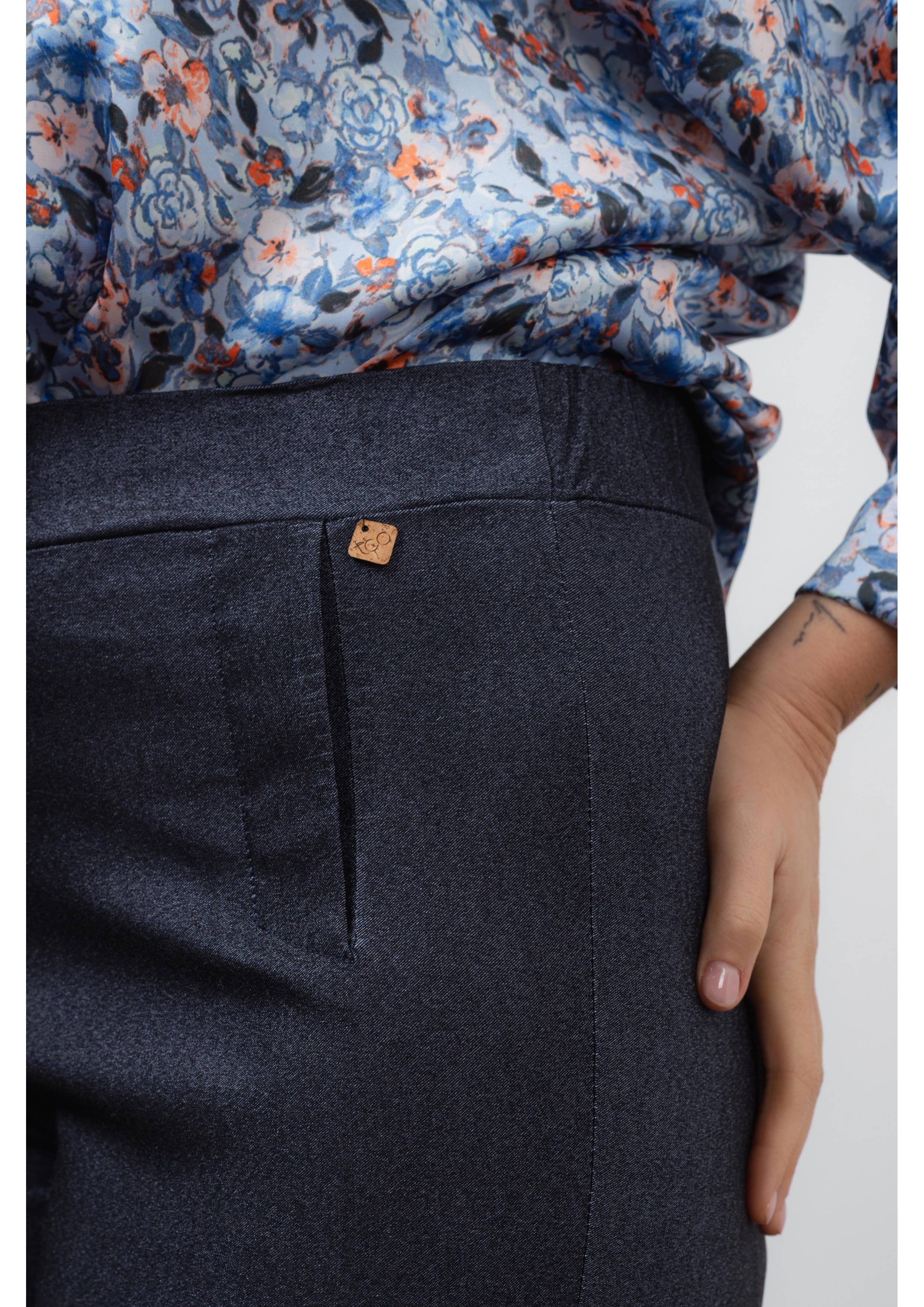 Teresa Cardoso Oliveira - Wholesale Pants - Women's - 253002 - Plain denim trousers Spring Summer Collection Plus Sizes5