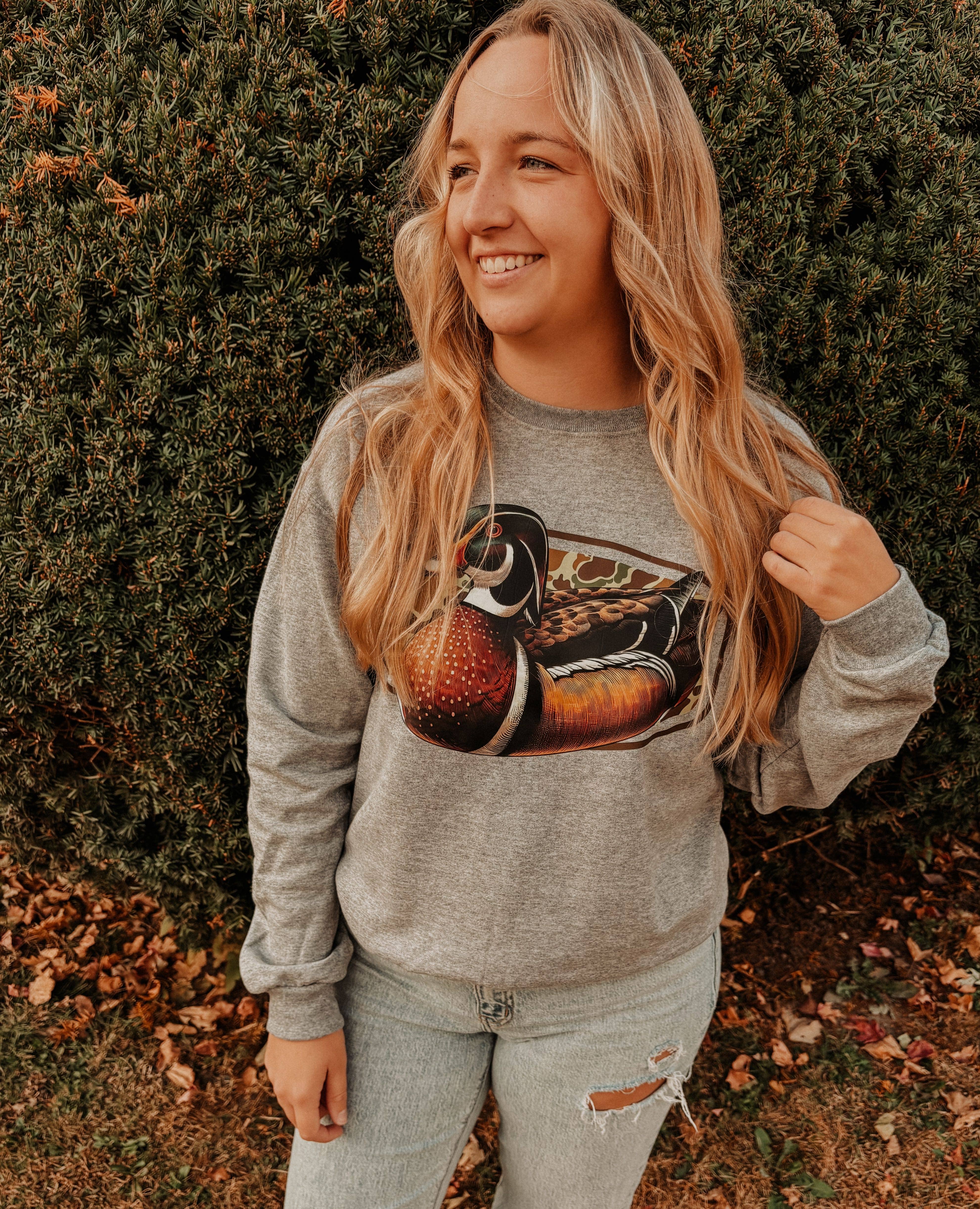 Rustic Runaway LLC - Wholesale Graphic Sweatshirt - Women's - Duck Hunting Sweatshirt1