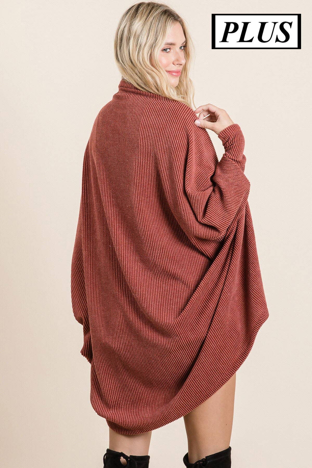 Pink Irene Wholesale - Wholesale Cardigan - Women's - PLUS LONG SLEEVE SOLID KNIT COCOON CARDIGAN6