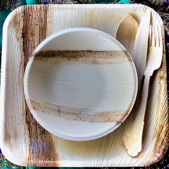 Eco Elegant Table Ware - Wholesale Dinner Plate - palm lef plate 50 pic square - 50 pic round 6" - 150 cutlery4