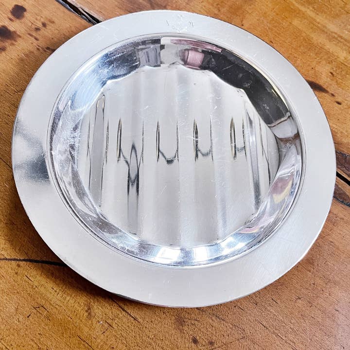 Vintage silver vinunderlägg från den franska marinen för wholesale av Batterby House