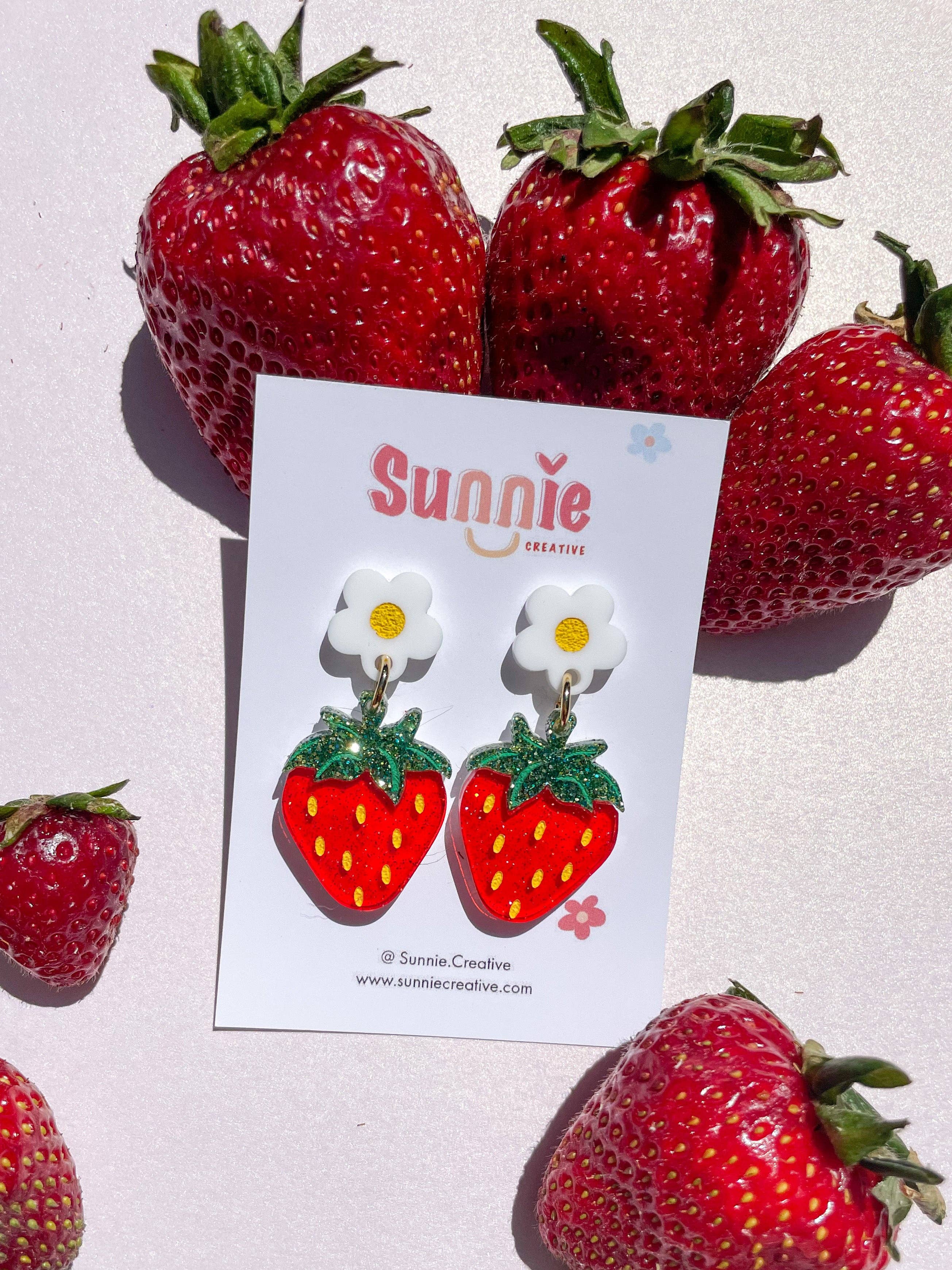 Sunnie Creative - Wholesale Dangle Earrings - Sweet Strawberry Dangle3