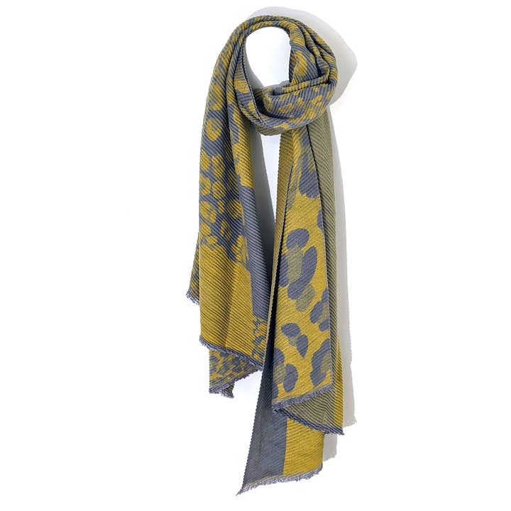 Cachecol reversível de mistura de algodão enrugado quente com estampado de leopardo. por atacado de Tempest Designs