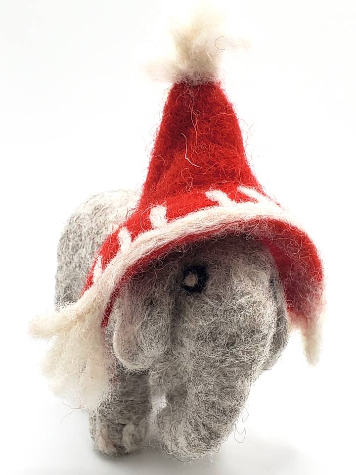 Nepalesiska tovade figurer: Sherpaelefanter för wholesale av Aitoh Company