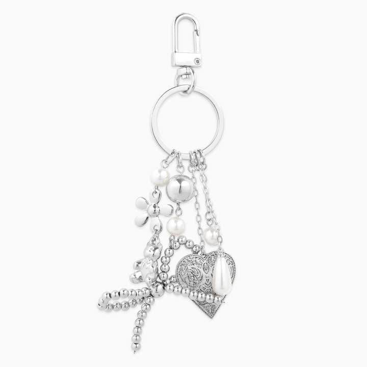 Sessori – Engroshandel Nøglering - Dame – Romantisk vintage nøglering med hjerte og perler1
