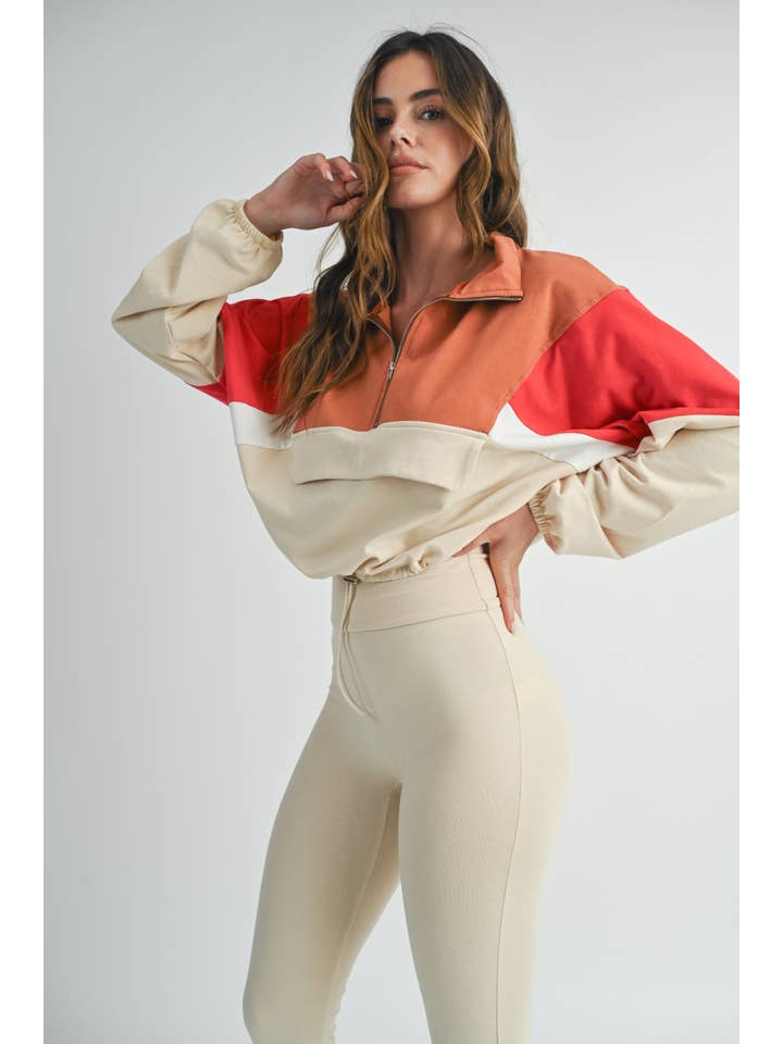 Peace Love Line - Wholesale Set met top en broek (GEEN Loungewear) - Dames - PL4944 - SET VAN TRUI EN BROEK MET KLEURBLOKKEN1