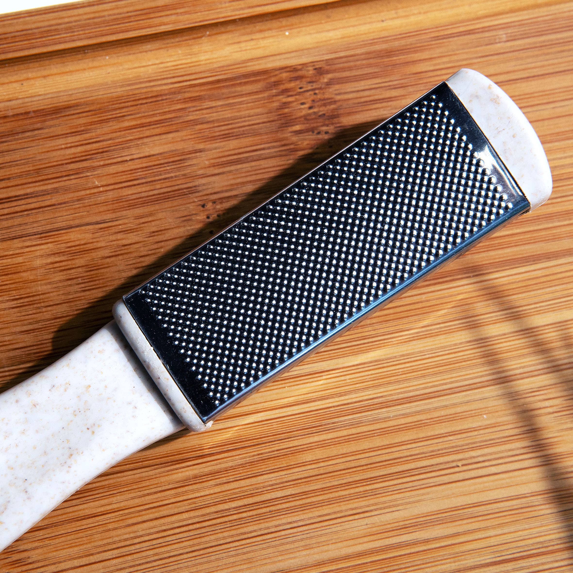 Soinvogue - Wholesale Foot Scrub/Polish - So Eco Pedicure Foot Rasp4