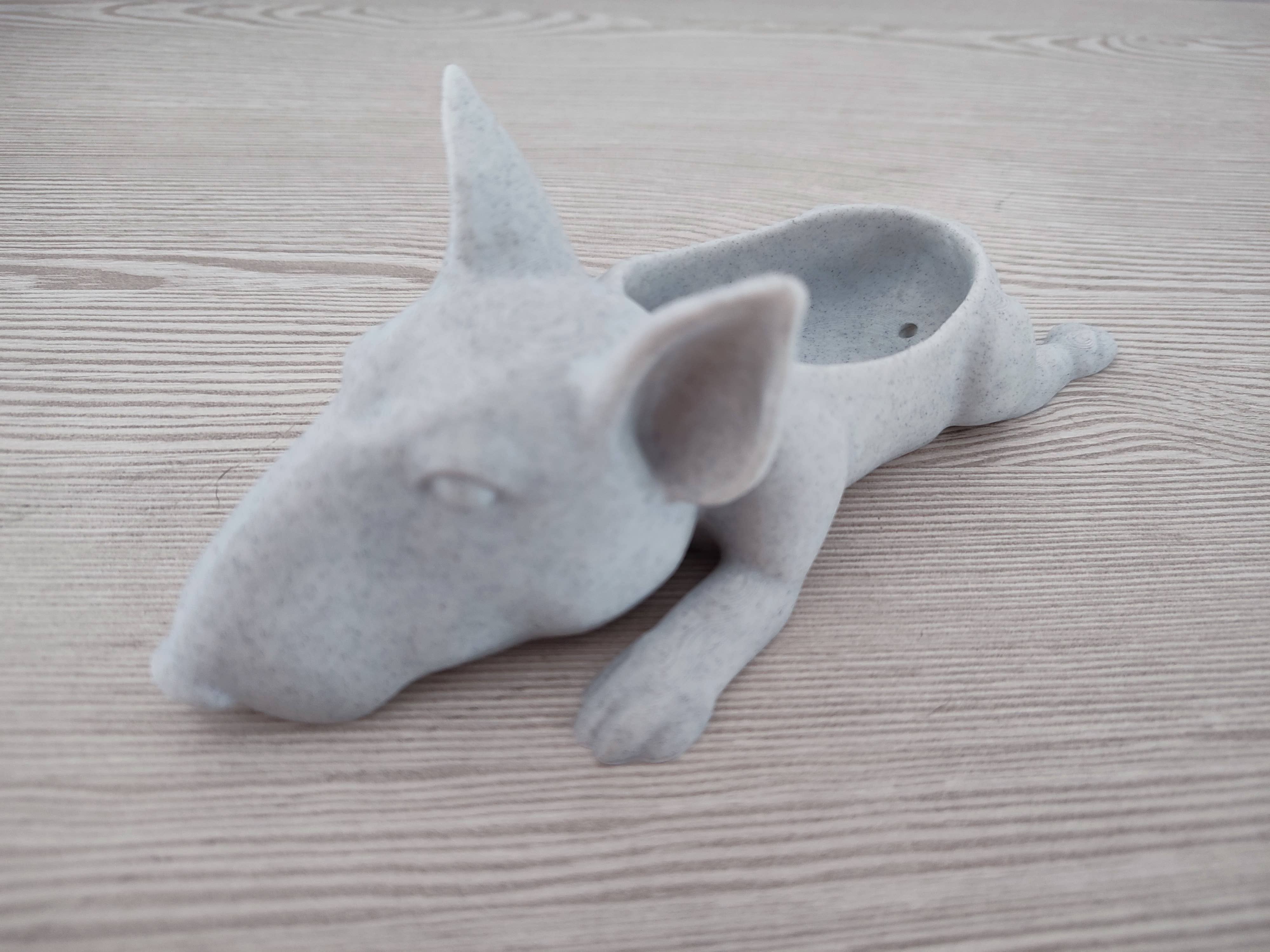 3DROOTS - Wholesale Plant Pot - Bullterrier dog pot6