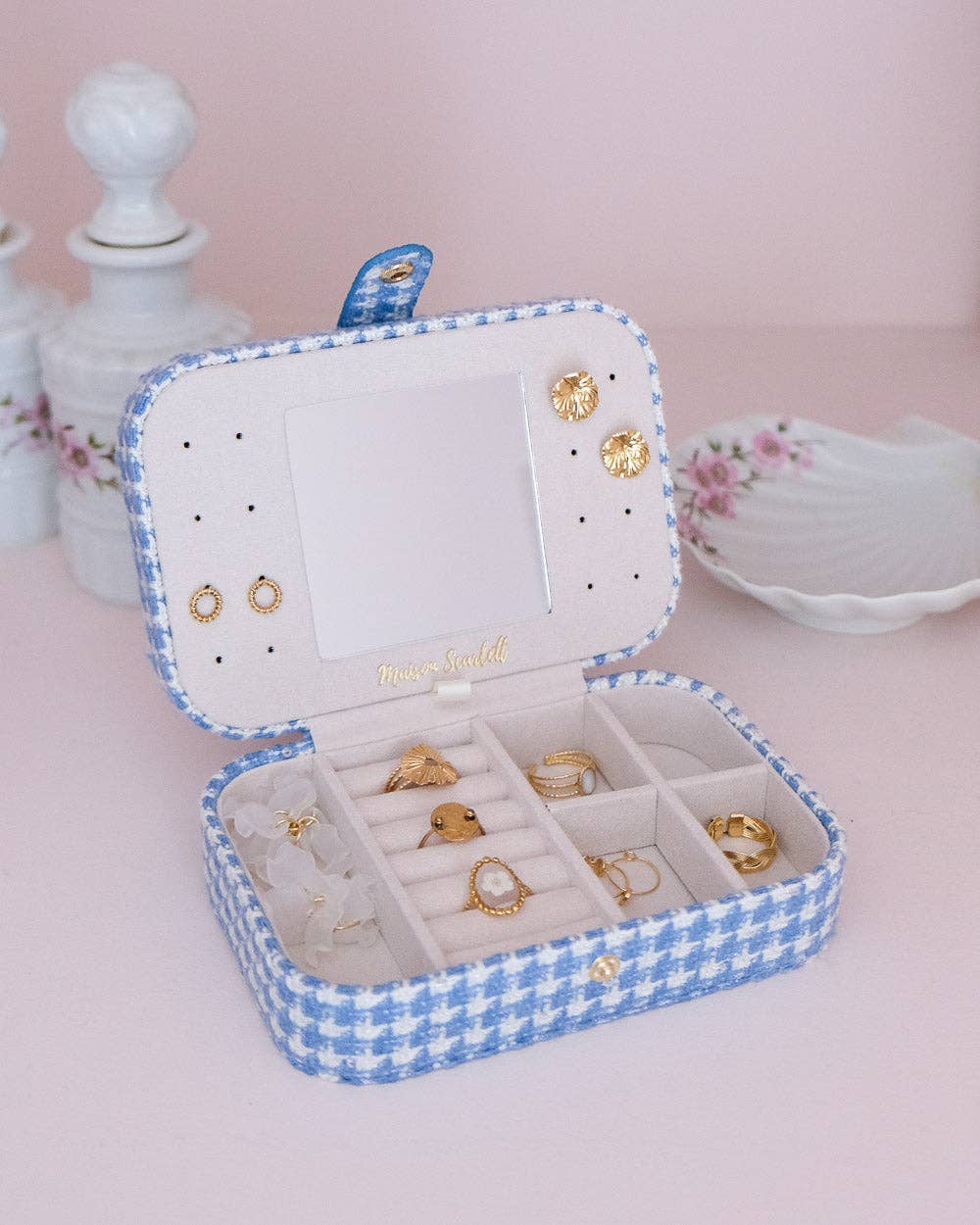 Maison Scarlett - Vente Boîte/rangement à bijoux - Boîte à bijoux de voyage Brigitte en pied de poule6