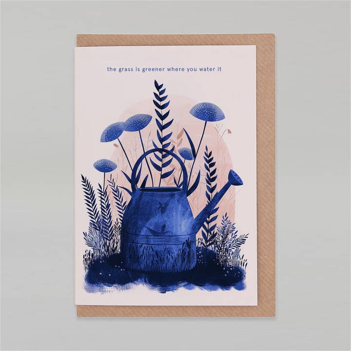 A relva é mais verde onde a regas | Cartão de Encorajamento por atacado de Botanopia - gifts , decor and cards for plant lovers