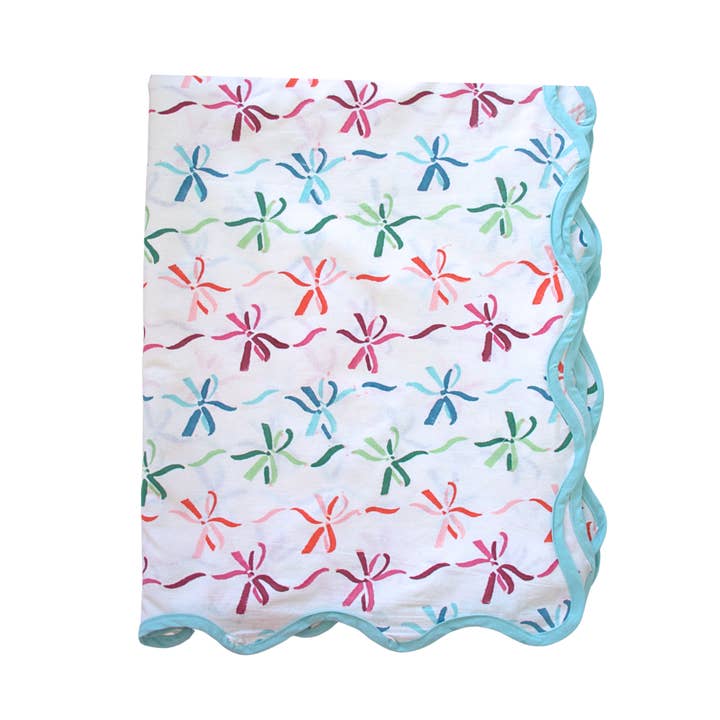 Tischdecke mit Bogenkante für den Großhandel von Pretty Homestyle