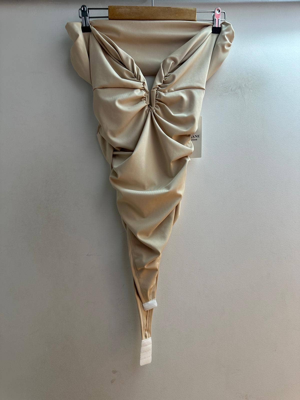 LORIANE – wholesale Bodysuit - Dam – 61125/7241 Body med bustier och axelbandslös design13