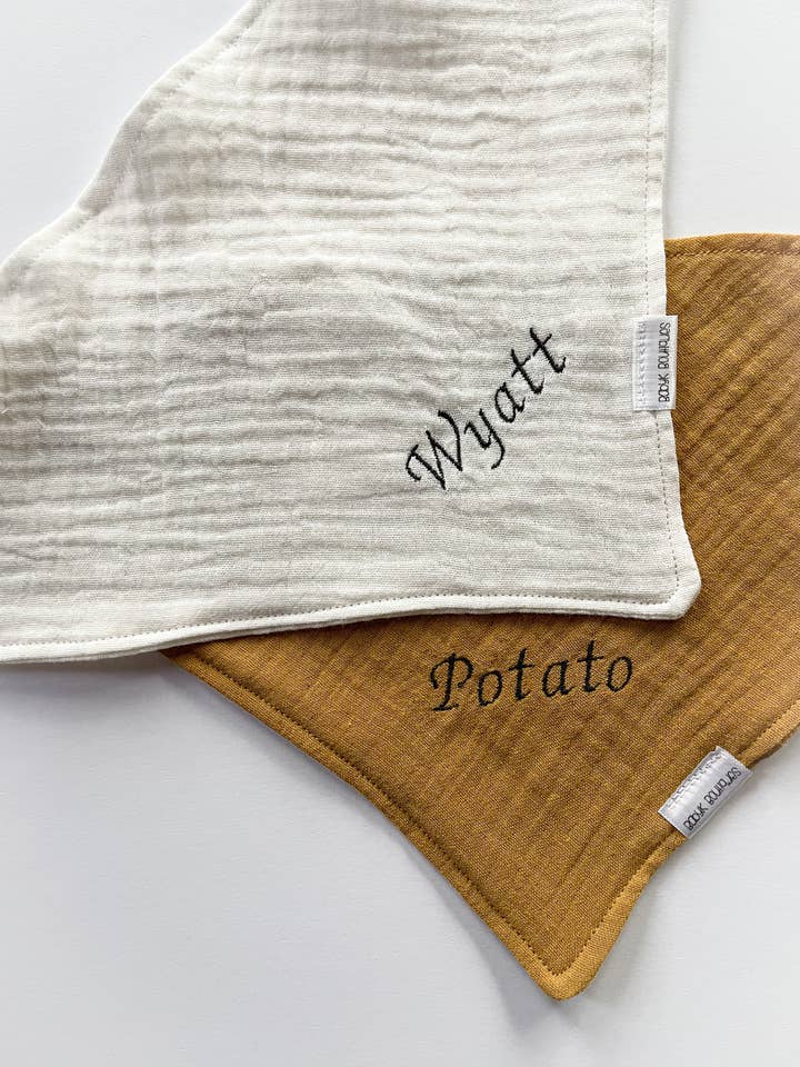 Bib bordado por atacado de BabyK Boutiques