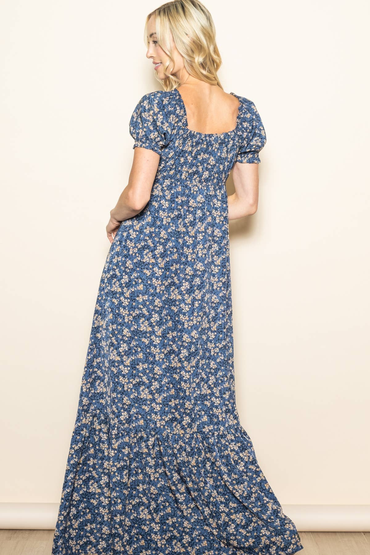 Elloh Collection - Wholesale Dress - Women's - Romantic Puff Sleeve Wide Flare Empire Maxi Dress w Pockets14