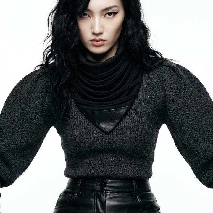 Row Neckerchief for wholesale by Sumie Tachibana