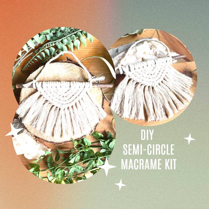 Tangled Up In Hue – Engroshandel DIY-hobbysæt – DIY Sunburst Mini Macrame vægtæppe Kit