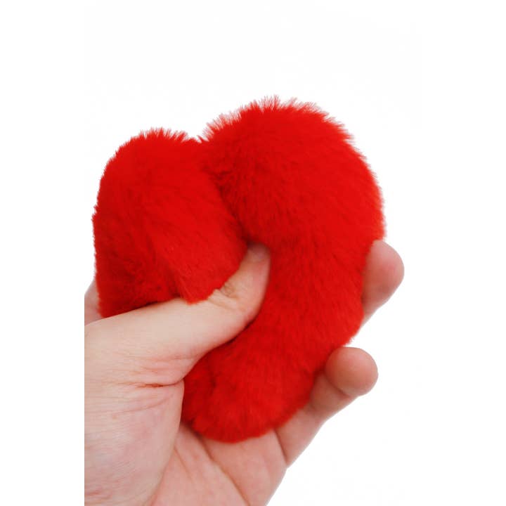 Red Großes rotes Herz mit flauschigem Pom-Pom-Schlüsselanhänger für den Großhandel auf Faire2