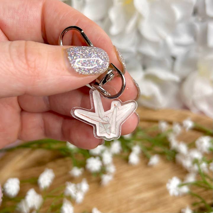 Awfullynerdy.co - Wholesale Charm/Dangle Bracelet - Manacled Paper Crane USB-C Dust Plug