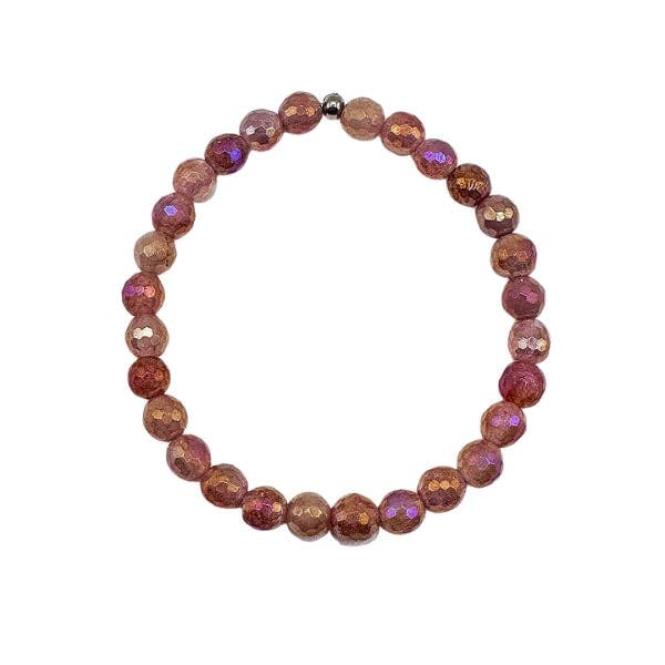 Love & Happiness - Bracelet à facettes en quartz fraise avec perles de 6 mm pour la vente par Featherly